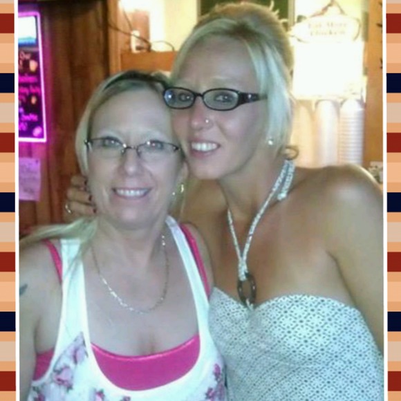 karencombs711